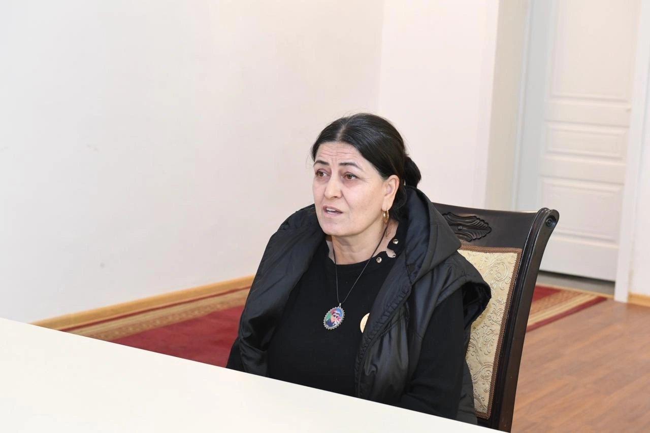 Rövşən Rzayev keçmiş məcburi köçkünlərin müraciətlərini dinlədi - FOTOLAR