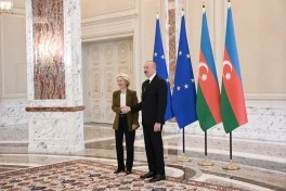 İlham Əliyevin Avropa Komissiyasının Prezidenti ilə təkbətək görüşü olub - FOTO
