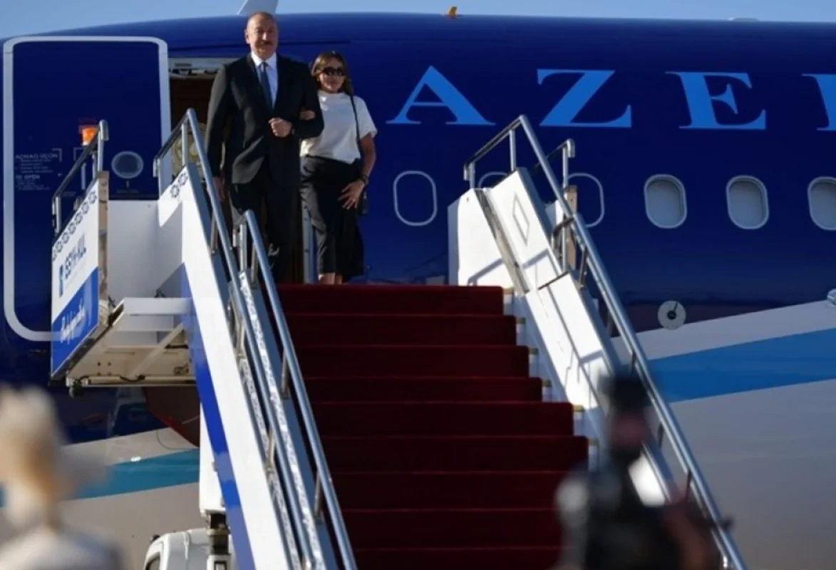 Qırğızıstan mediası Prezident İlham Əliyevin dövlət səfərini geniş işıqlandırıb - FOTO