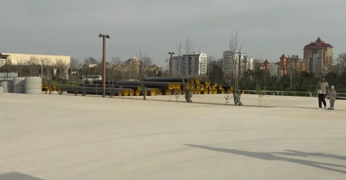 Bakıda parkın ərazisi niyə hasarlanıb? - Sakinlərdən ŞİKAYƏT - VİDEO