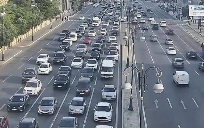 Bakının bu yollarında sıxlıq var - SİYAHI
