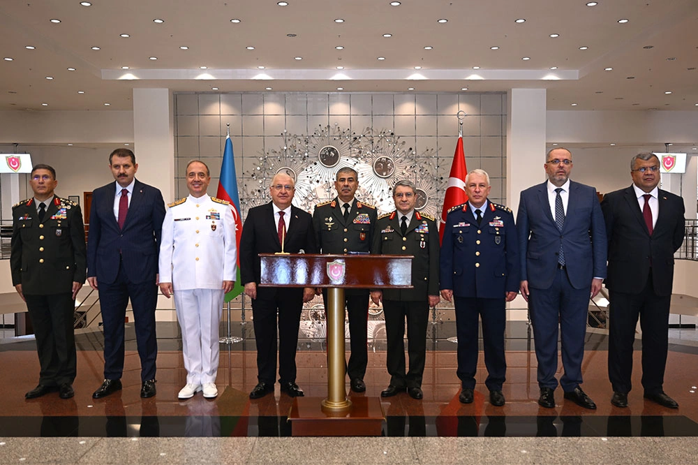 Zakir Həsənov Türkiyədə işgüzar səfərdədir - FOTO