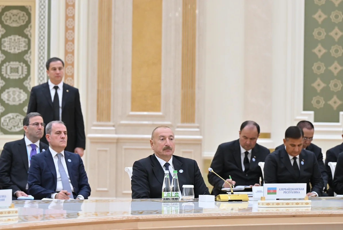 Türkmənbaşı şəhərində MDB Dövlət Başçıları Şurasının geniş tərkibdə iclası keçirilib - YENİLƏNİB