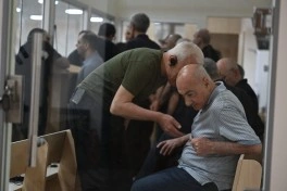 Arayik Harutyunyan və digərlərinin şikayətləri üzrə apellyasiya məhkəməsində prokurorlar çıxışa başlayıb - FOTO