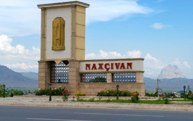 Naxçıvan Muxtar Respublikasının potensial statusu - Hüquqi çərçivədən funksional instituta keçid