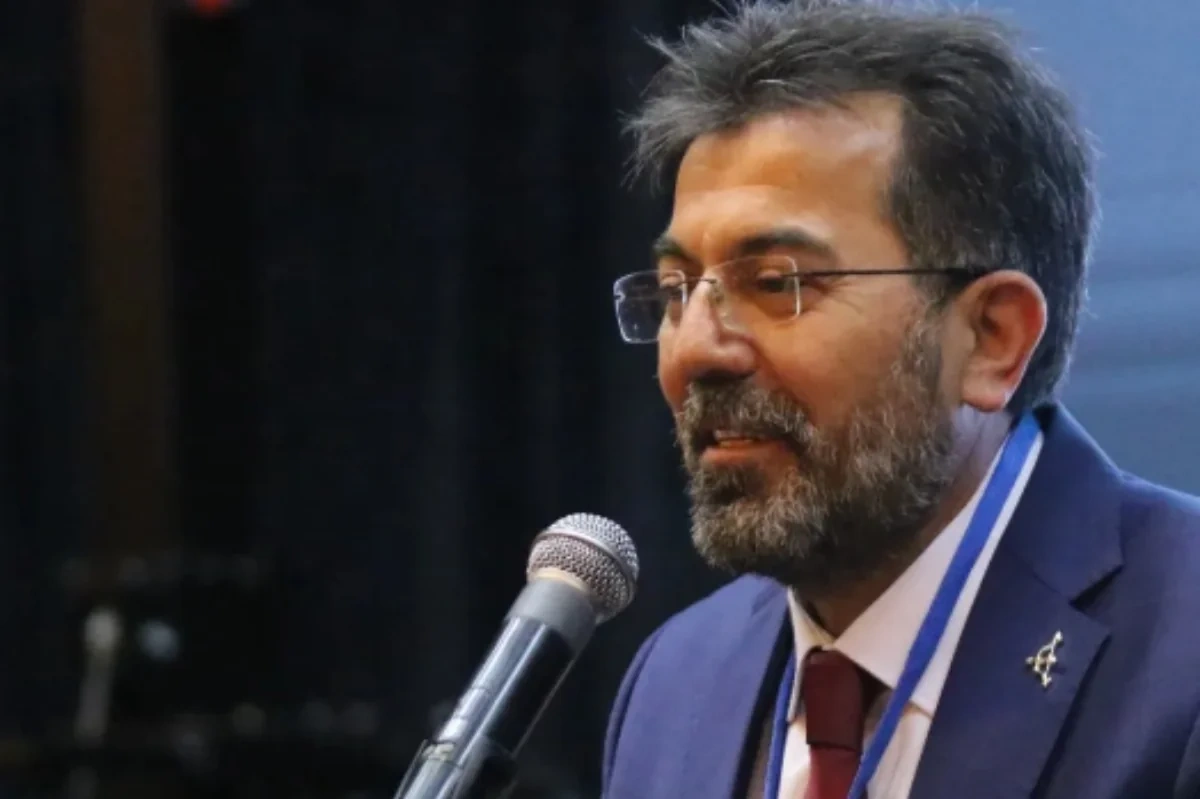 Türkiyəli alim Azərbaycanla bağlı paylaşımına görə ÜZR İSTƏDİ - FOTO