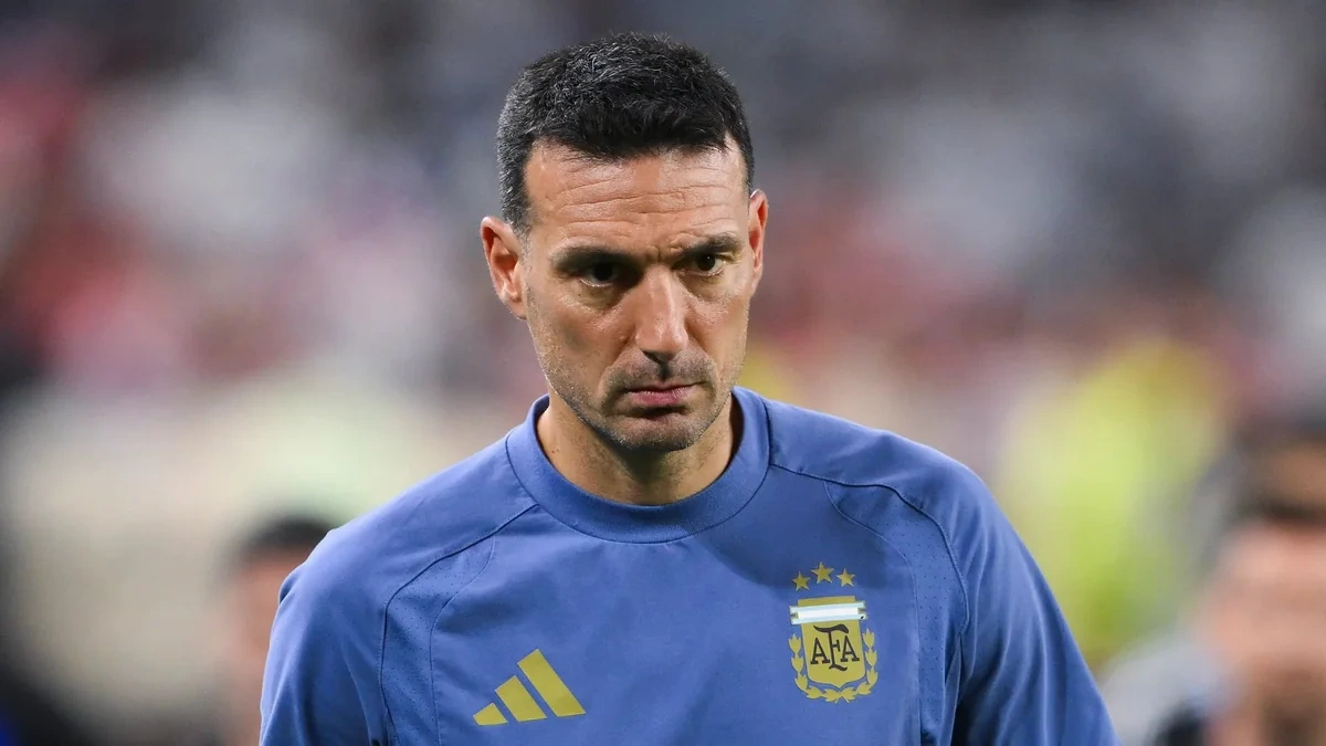 Skaloni Argentina yığması ilə yollarını ayırmağa hazırlaşır