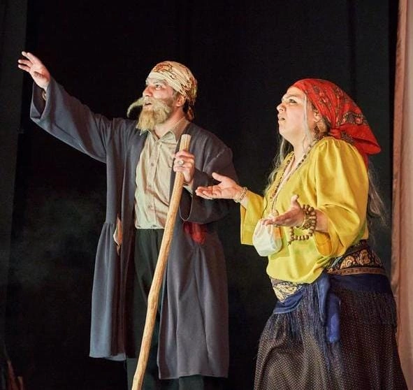 “Eyni teatrda çalışırdıq, uşaqlar balaca olduğu üçün yoldaşımın istəyi ilə sənətə fasilə verdim” - FOTO+ÖZƏL