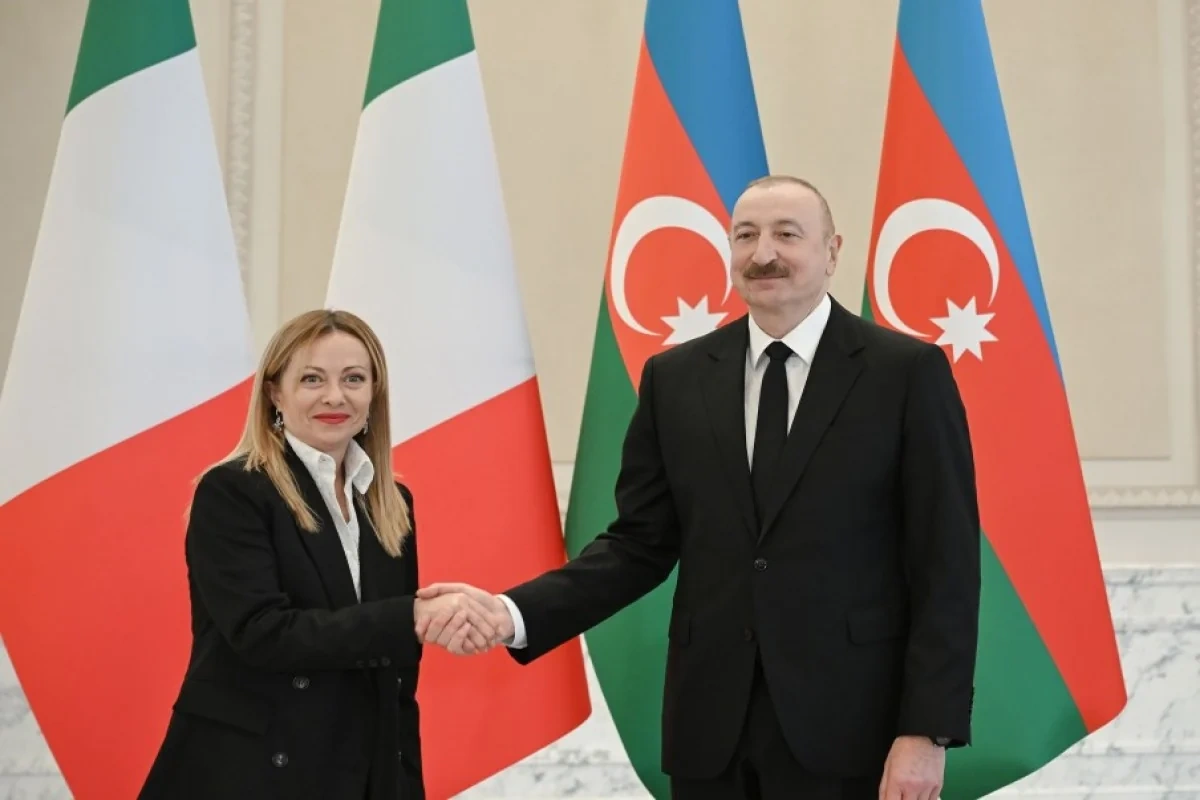 İlham Əliyev Corcia Melonini təbrik etdi - FOTO