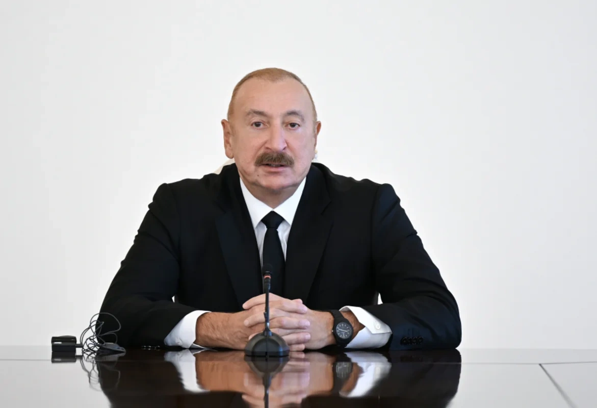 Prezident: "Türk dünyası, Qafqaz, İslam aləmi bir yerdə olanda heç kim bizə bata bilməz"
