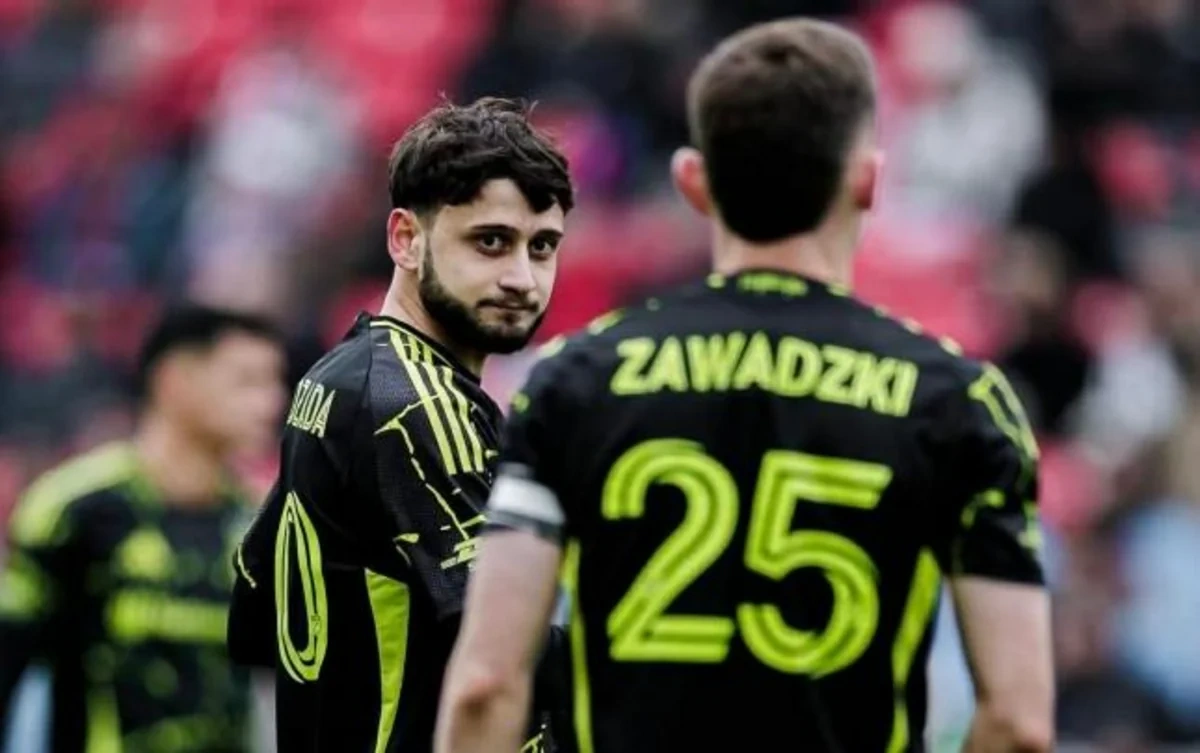 Türkiyə klubu Nəriman Axundzadənin transferini elan etdi