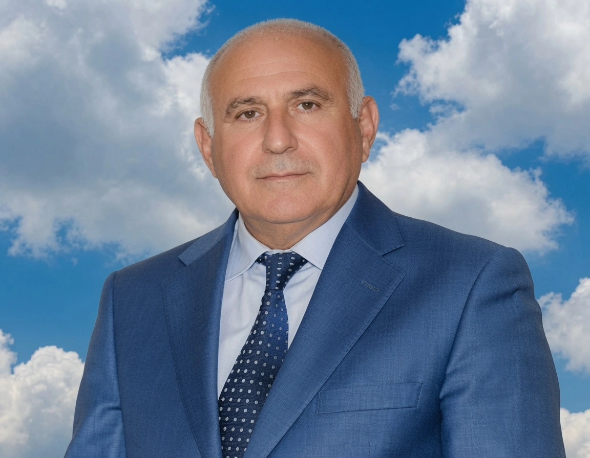 Vəzifəli şəxs VƏFAT ETDİ - FOTO