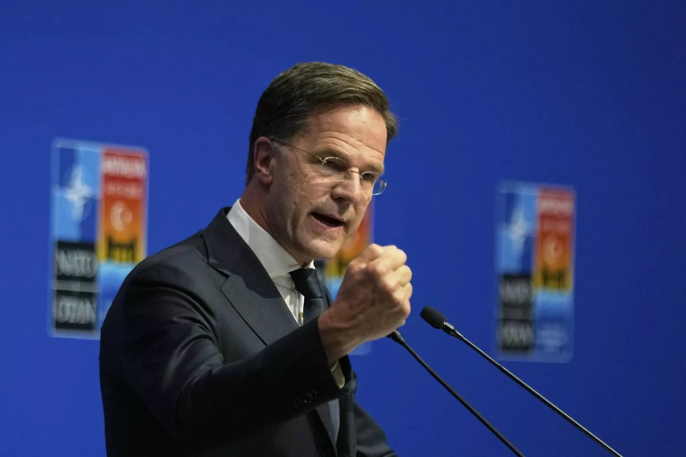 "NATO-nu böhrandan yalnız Londonun liderliyi çıxara bilər" - "Frankfurter Allgemeine Zeitung"