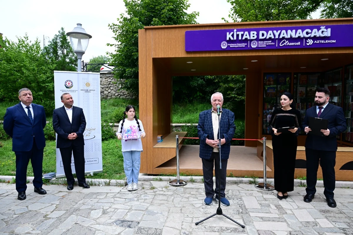 Şuşada "Kitab dayanacağı" istifadəyə verilib - FOTO