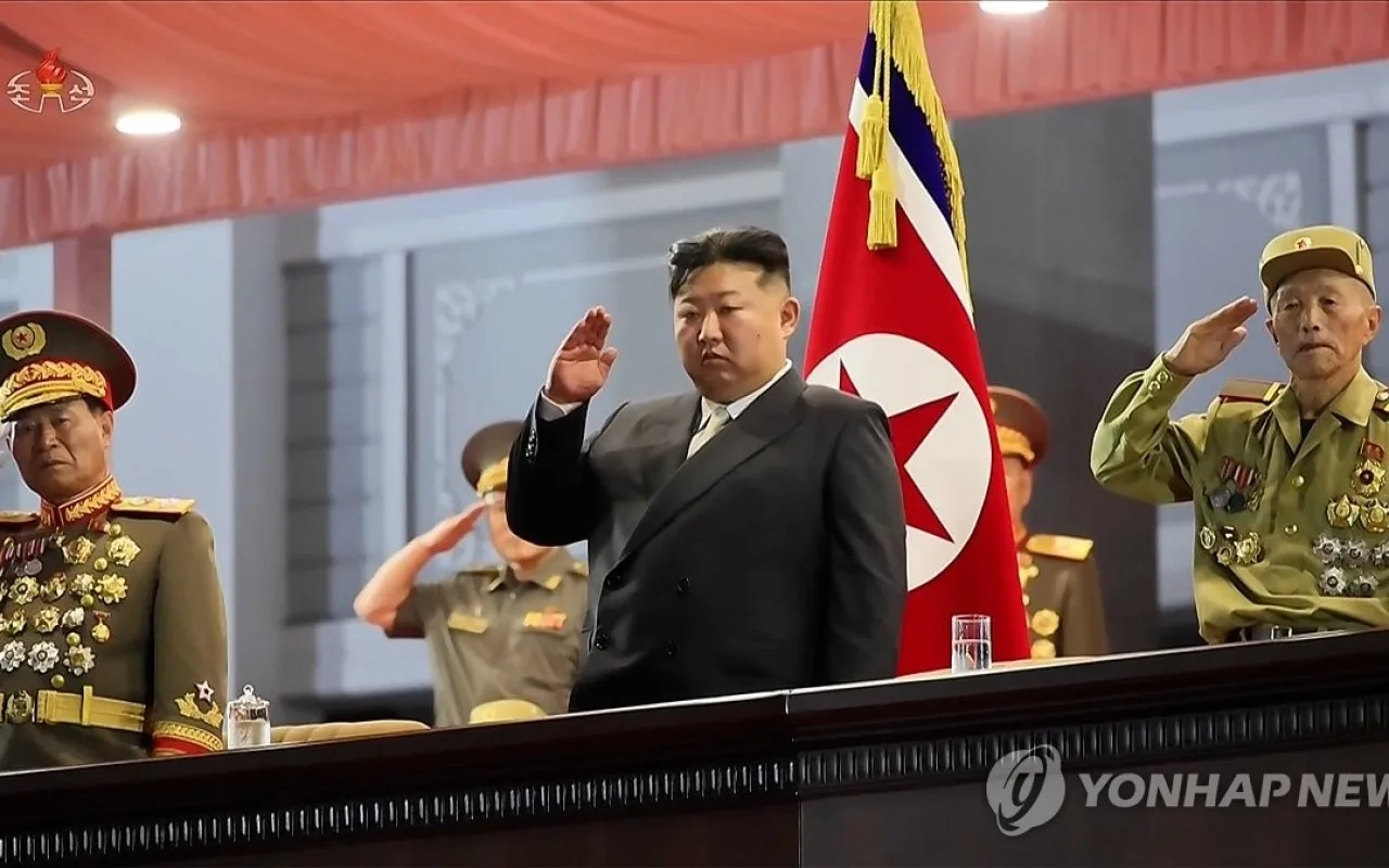 Ölüm xəbəri yayılan Kim Çen In dünyanın ən qüdrətli ordusunu yaradır