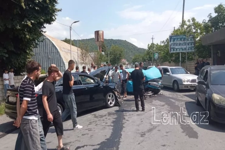 Zaqatalada QƏZA: 3 nəfər yaralandı - FOTO