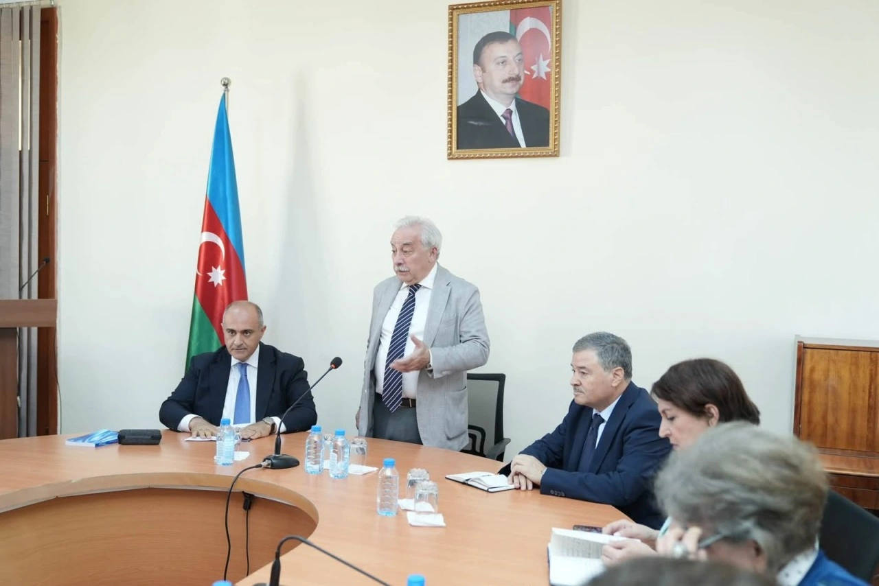 BSU ilə AMEA-nın Fəlsəfə və Sosiologiya İnstitutu yeni layihəyə başladı - FOTOLAR