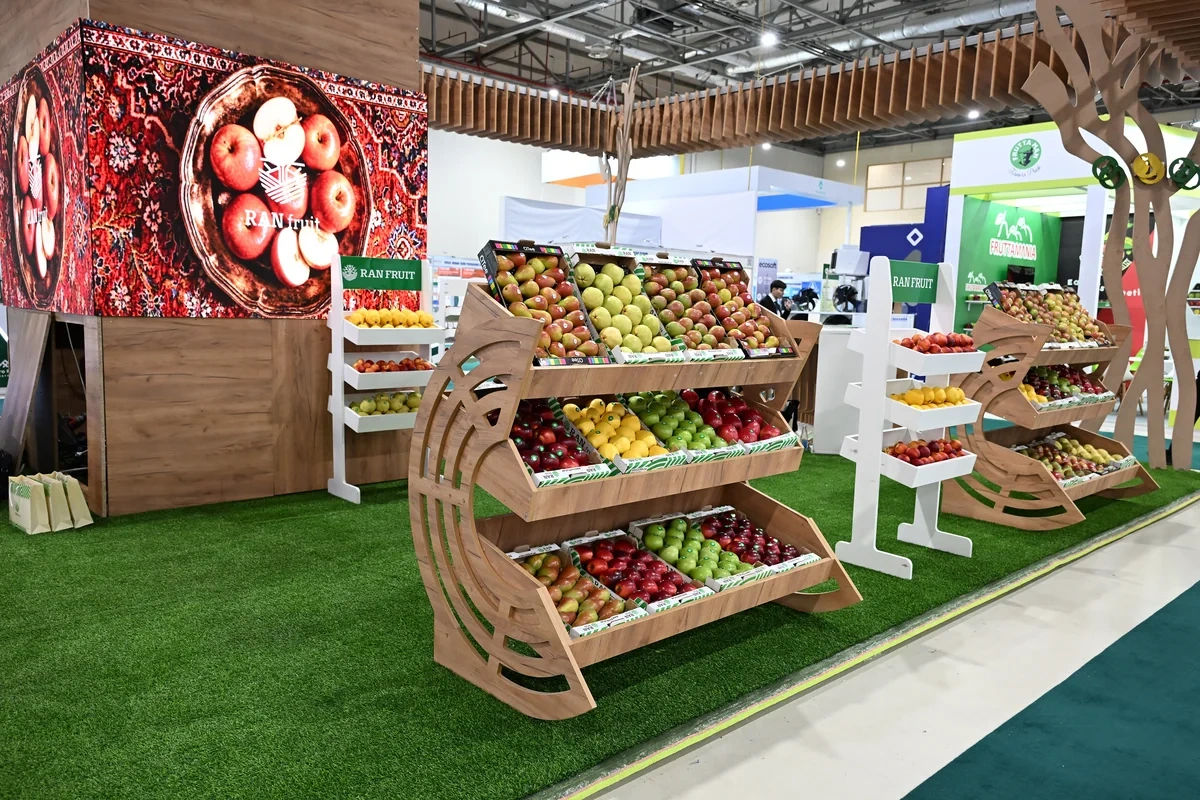 İlham Əliyev 19-cu "Caspian Agro Week" və 31-ci "InterFood Azerbaijan" sərgiləri ilə tanış olub - FOTO - YENİLƏNİB