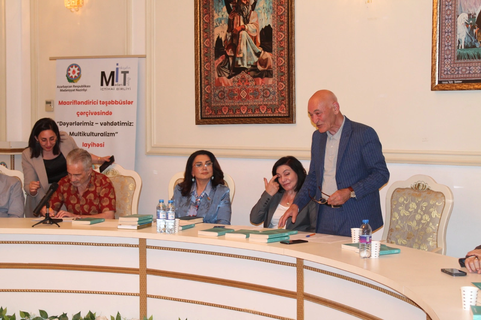 Multikulturalizm: Nəzəriyyə, beynəlxalq təcrübə, Azərbaycan modeli” kitabı təqdim olundu