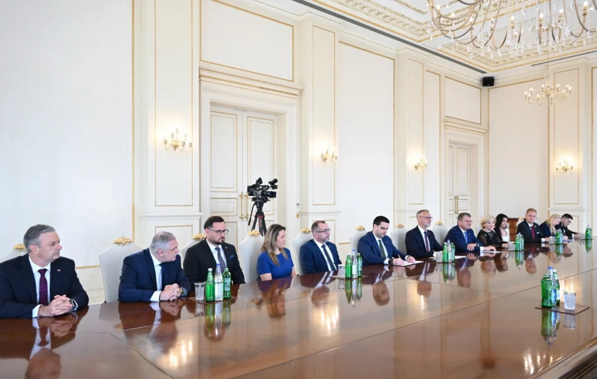İlham Əliyev Slovakiya Milli Şurası sədrinin başçılıq etdiyi nümayəndə heyətini qəbul etdi - FOTO