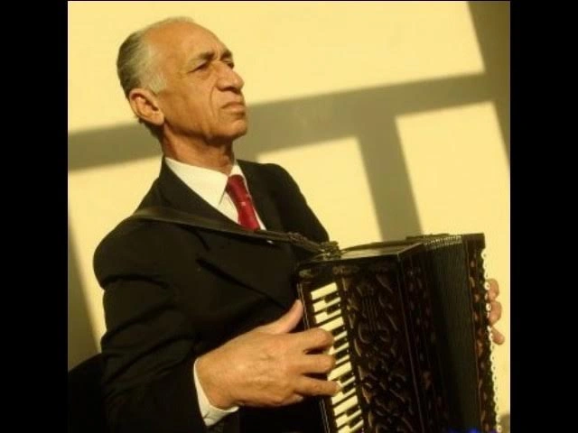 “Efirlər dəvət etmirlər, sanki mən yoxam, heç kimə pisliyim dəyməyib...” - Tanınmış qarmon ifaçısından ETİRAZ