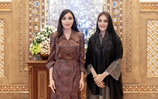 Heydər Əliyev Fondunun vitse-prezidenti Omanın birinci xanımı ilə görüşüb - FOTO