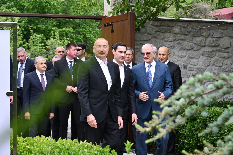 Prezidentlər Şuşada Bülbülün ev-muzeyində oldular – FOTOLAR