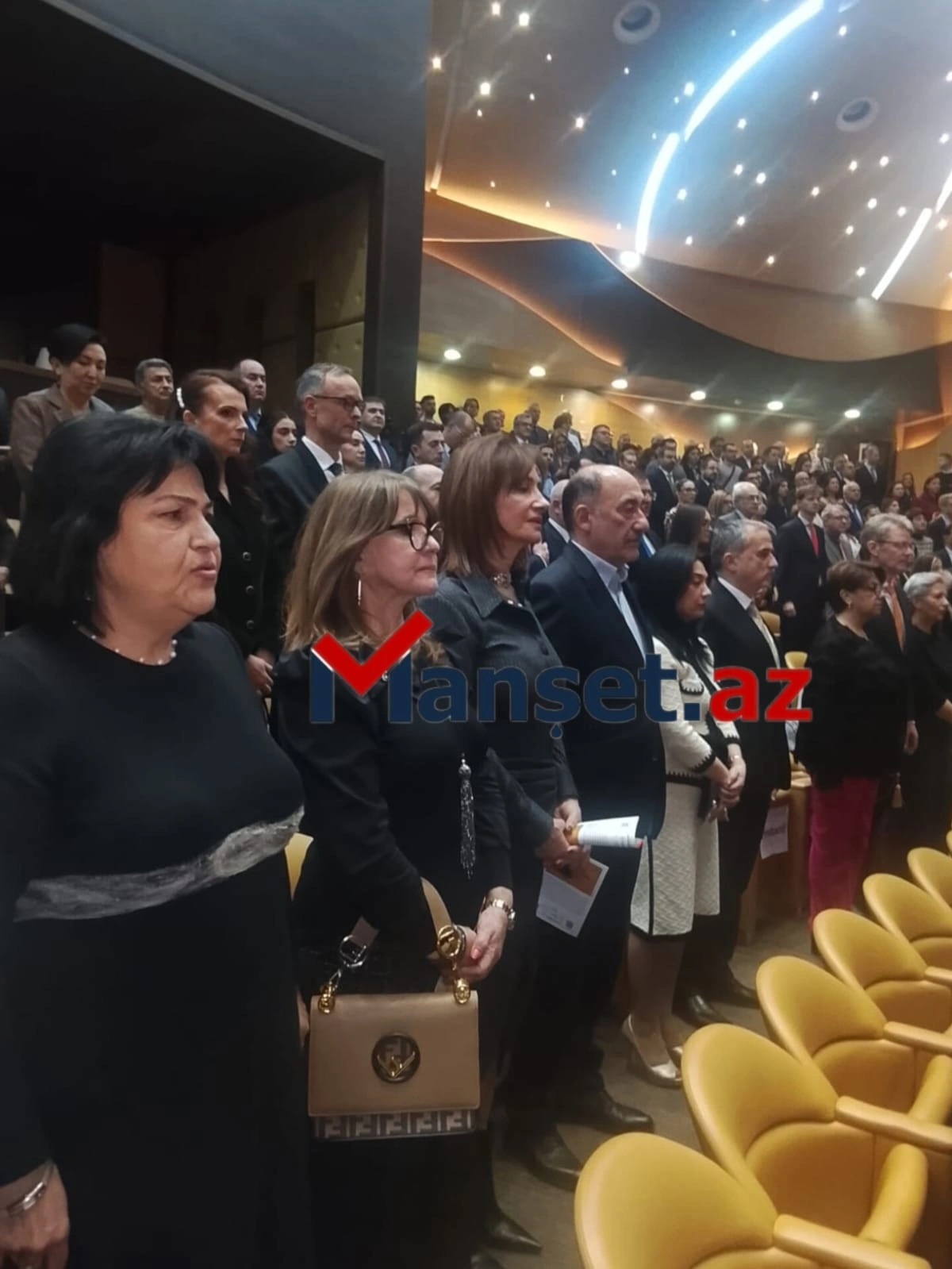 Əbülfəs Qarayev uzun müddət sonra göründü - FOTOLAR