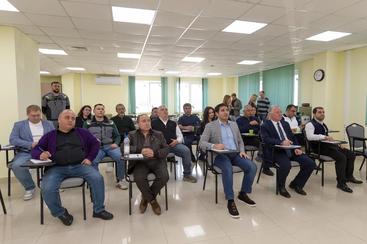 Pərviz Vəliyev: “Bu səfər tikinti sahəsində əməkdaşlığın genişlənməsi və innovativ texnologiyaların tətbiqi baxımından yeni imkanlar açır”