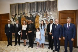 Azərbaycanla Müqəddəs Taxt-Tac arasında gələcək birgə proqramlarla bağlı fikir mübadiləsi aparılıb - FOTO