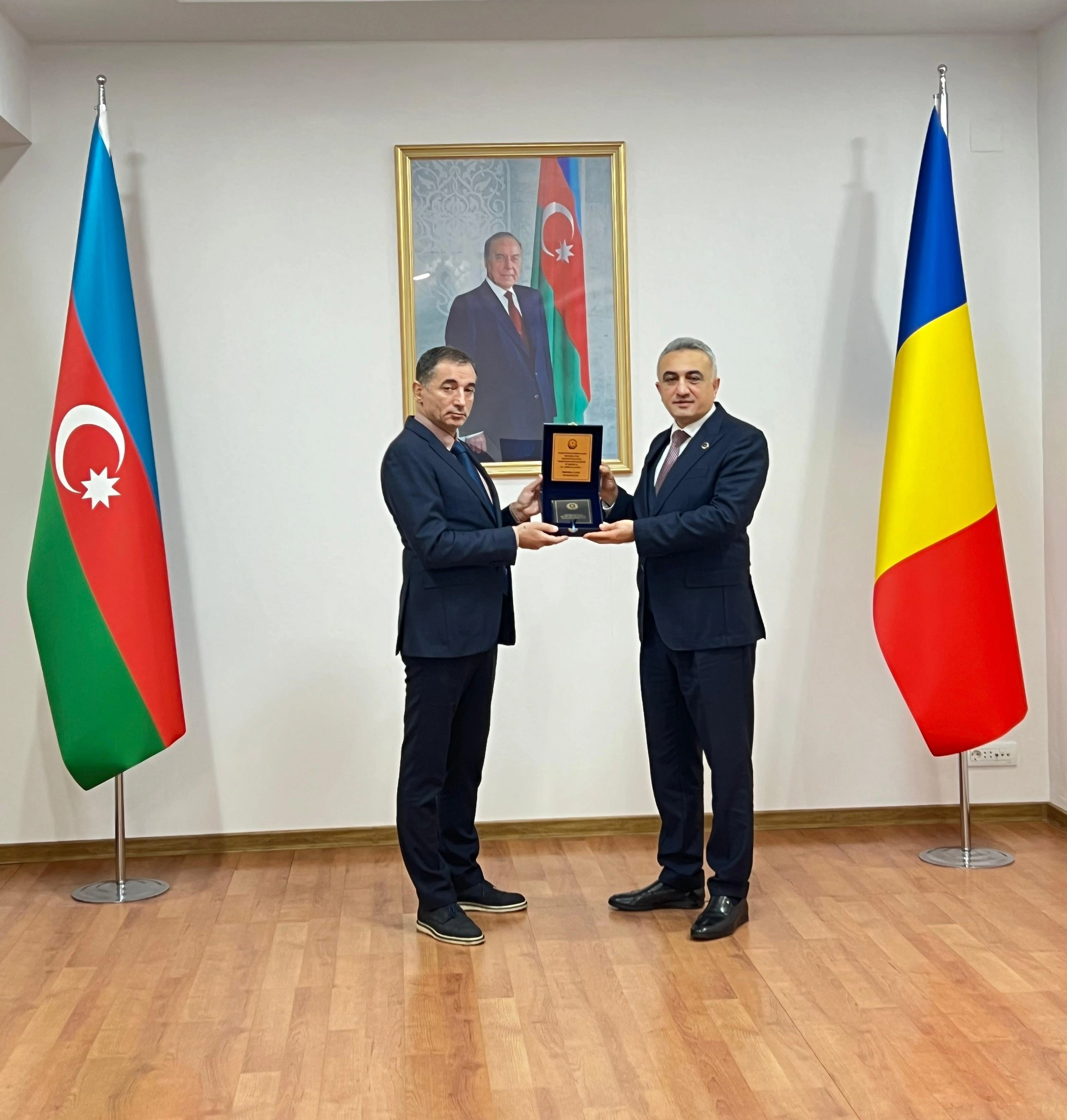 Vəkillər Kollegiyasının nümayəndə heyəti Azərbaycanın Rumıniyadakı səfirliyini ziyarət etdi - FOTO