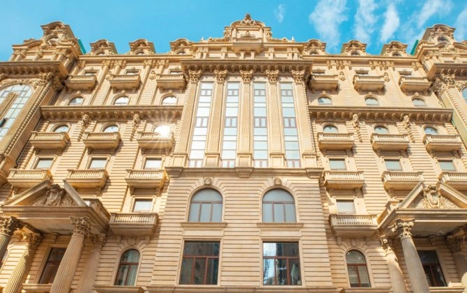 “Kristal”dan paytaxtın mərkəzində premium yaşayışın simvolu – “Royal Residence” (FOTOLAR)