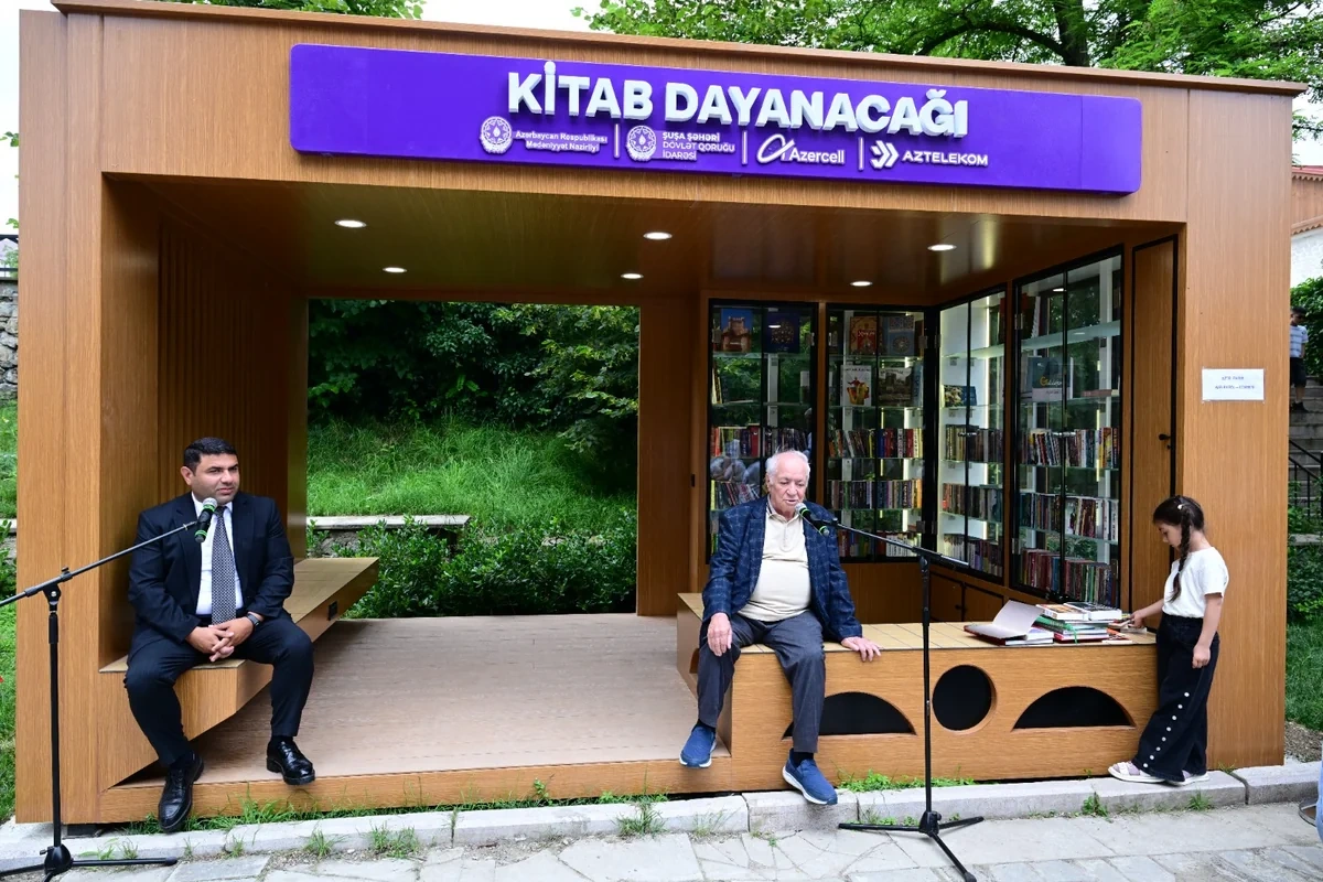 Şuşada "Kitab dayanacağı" istifadəyə verilib - FOTO
