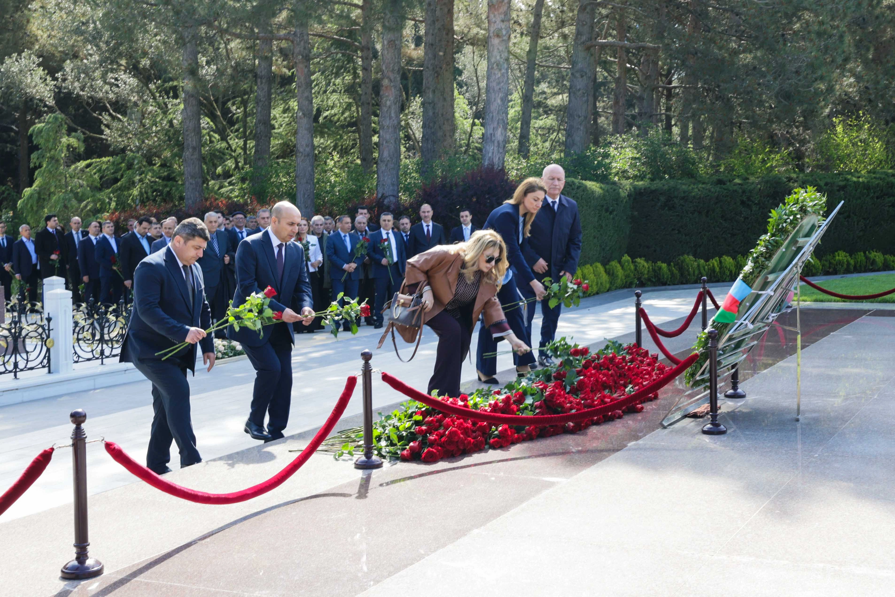 UNEC-də “Heydər Əliyev irsi: Elm, təhsil və milli tərəqqi” adlı elmi-praktiki konfrans keçirilib - FOTO
