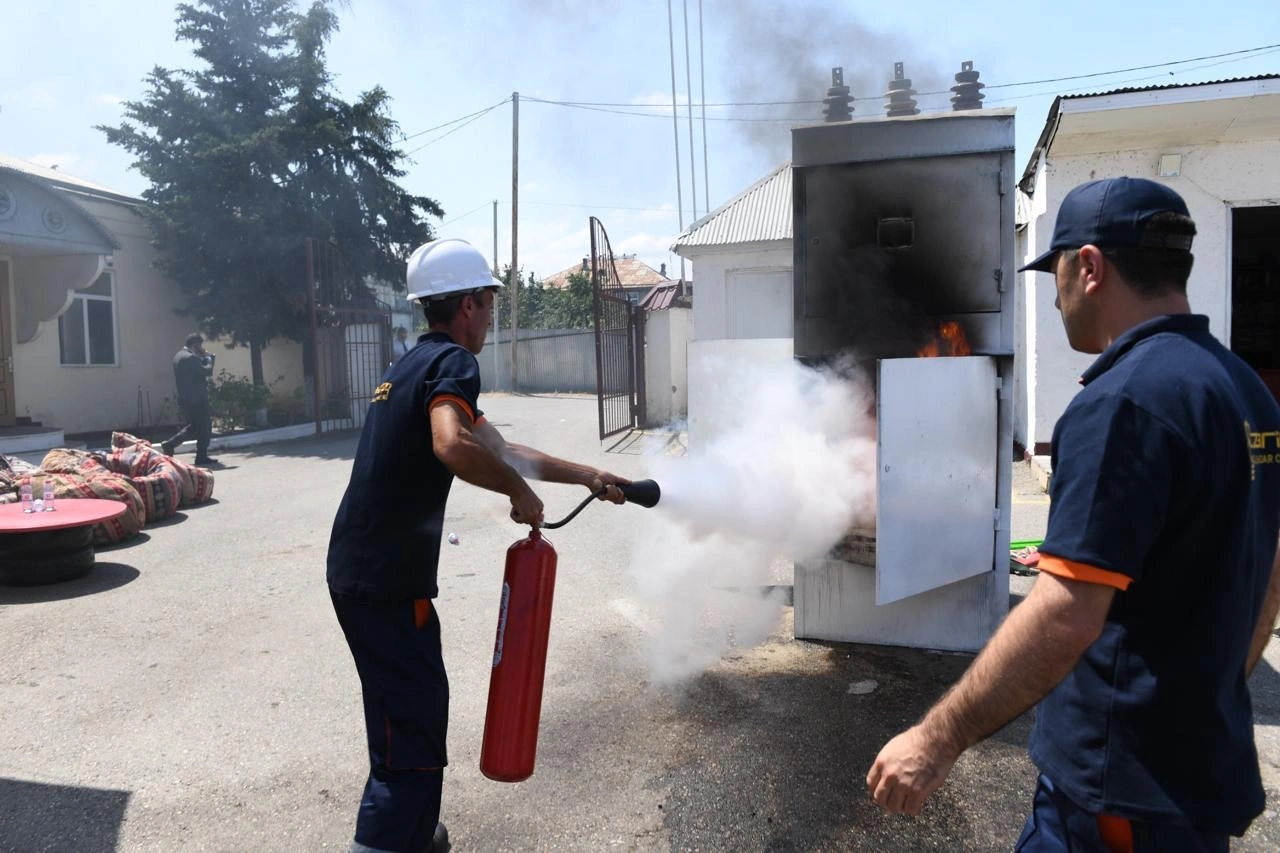 Energetiklərlə bağlı ümumrespublika yarışının regional turu keçirildi - FOTO/VİDEO