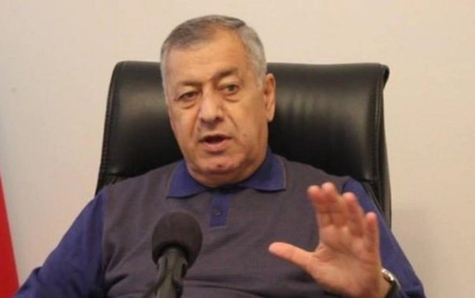 Vahid Əhmədov: “Rayonlarda iri istehsal və sənaye müəssisələrinin yaradılması həm məşğulluğun artmasına, həm də qeyri-neft sektorunun inkişafına ciddi töhfə verə bilər”