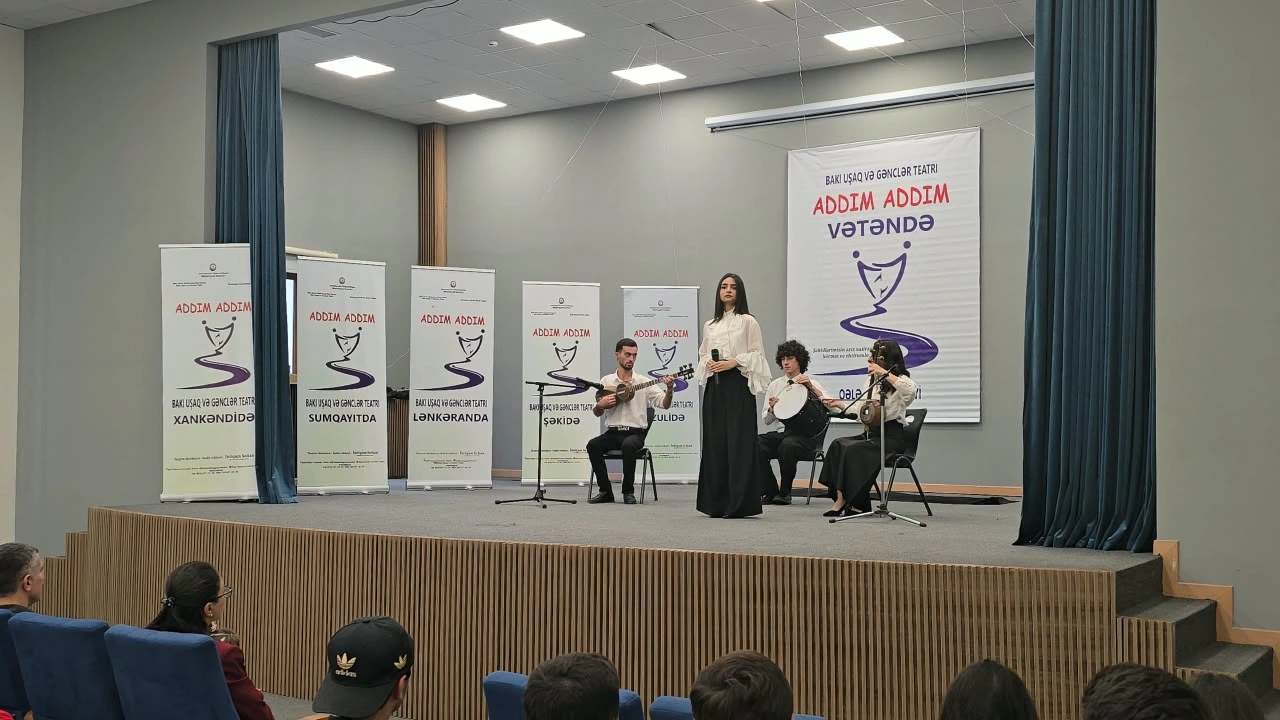 Bakı Uşaq və Gənclər Teatrı Xankəndində-müharibənin 6-cı ildönümü qeyd olunub - FOTO