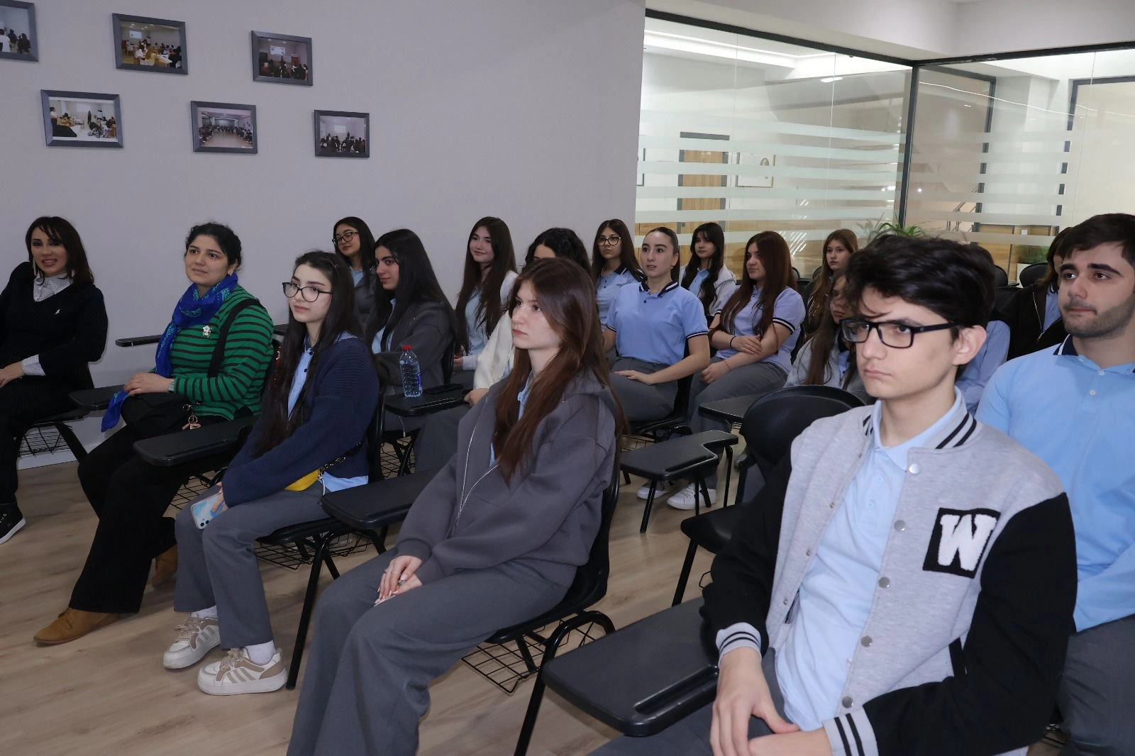 BSU-da abituriyentlər üçün fürsət: maarifləndirici infoturlar başlayıb - FOTO