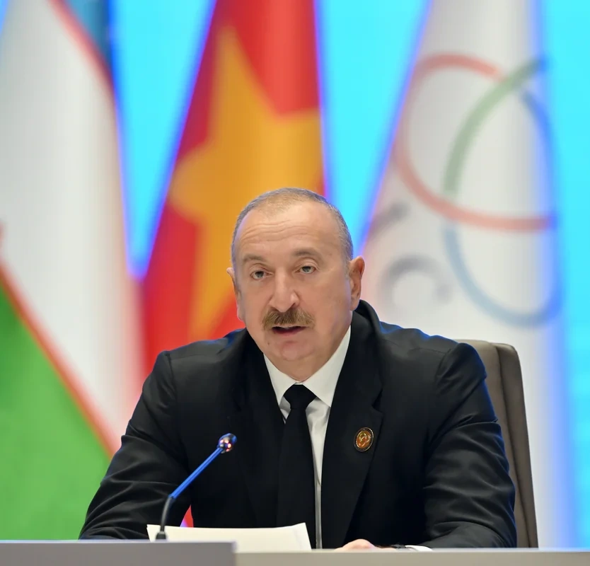 İlham Əliyev AQEM-in 7-ci Zirvə Toplantısında çıxış etdi - FOTOLAR - YENİLƏNİB
