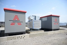 Prezident Naxçıvanda “Şəms 1” və “Qərbi Üfüq” Günəş Elektrik stansiyalarında görülən işlərlə tanış olub - FOTO