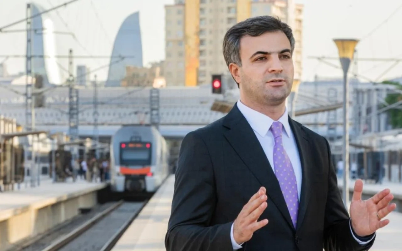 Bakı–Tbilisi qatar reysində "qara bazar" iddialarına CAVAB