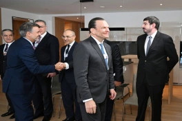 Prezident İlham Əliyev Davosda Braziliyanın “BTG Pactual” şirkətinin sədri ilə görüşüb - FOTO