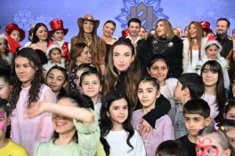 Heydər Əliyev Fondu uşaqlar üçün bayram şənliyi təşkil edib - FOTO