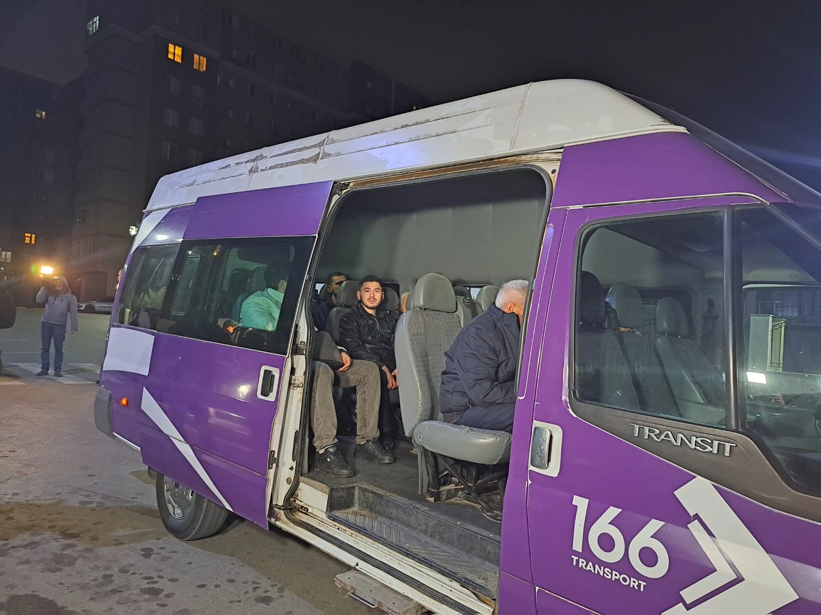 Ağdam şəhərinə yola salınan növbəti köç karvanı mənzil başına çatdı - YENİLƏNİB + FOTO