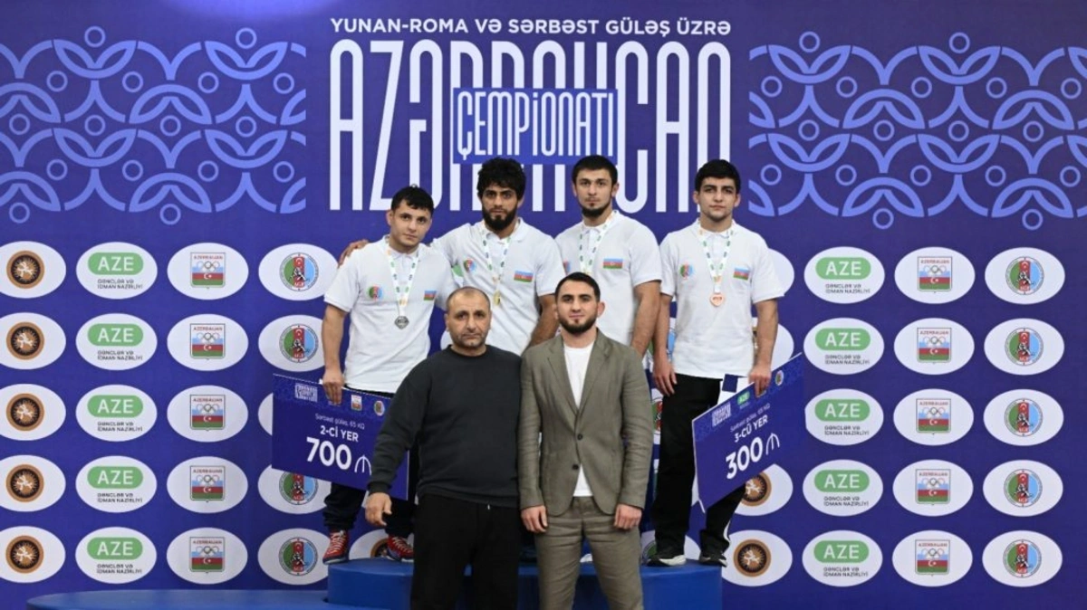 Sərbəst güləşdə 5 çəkidə ölkə çempionları müəyyənləşib - FOTO