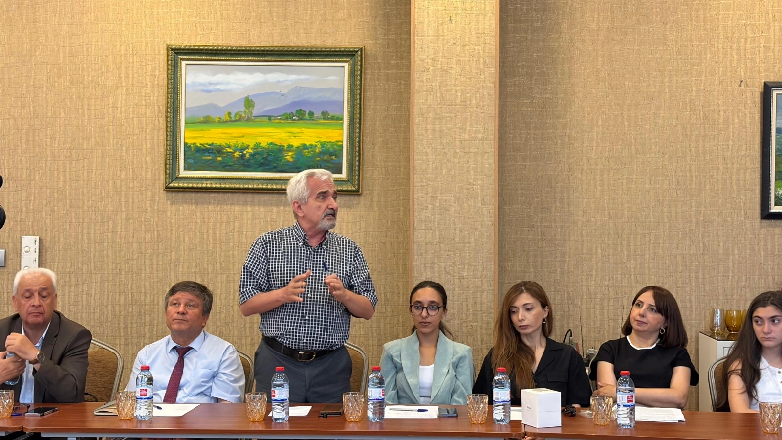 "Milli mətbuatın missiyası və müasir dövrün çağırışları" mövzusunda tədbir keçirildi - FOTO