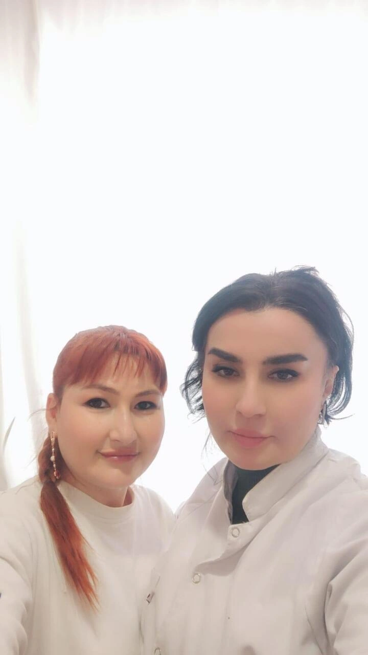Bir əkiz təcili yardım maşınında, digəri isə xəstəxanada dünyaya gəldi - FOTO