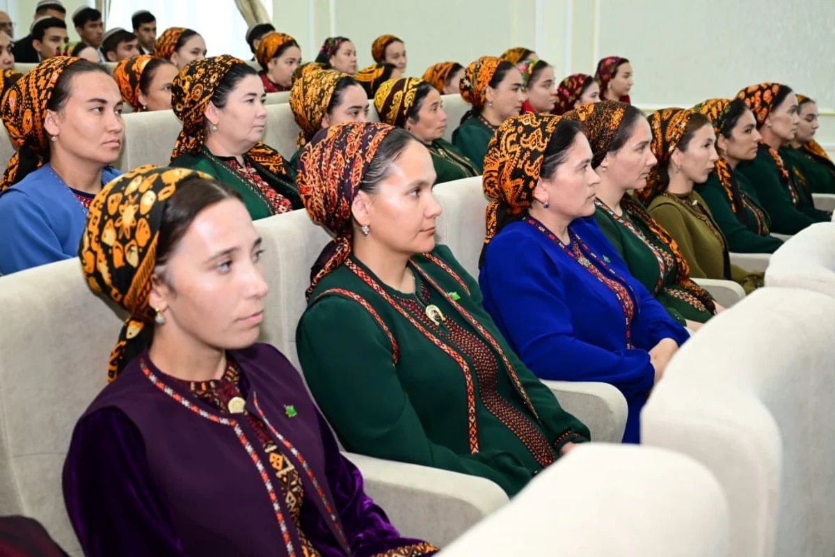 Arkadağda Şirvani və Azadinin yaradıcılığına həsr olunan elmi konfrans keçirilib - FOTO