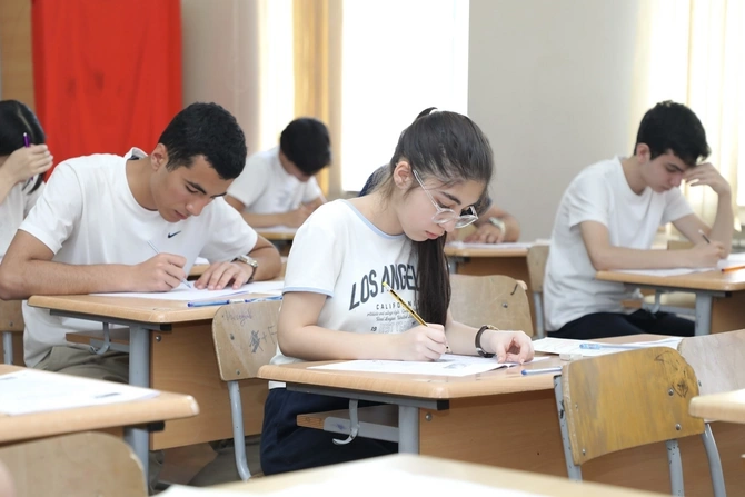II və III ixtisas qrupları üzrə ali məktəblərə qəbul imtahanı keçirilib- YENİLƏNİB