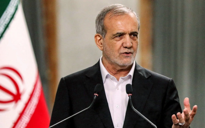 Pezeşkian: "ABŞ İranın da Venesuela kimi süqut edəcəyini düşünürdü"